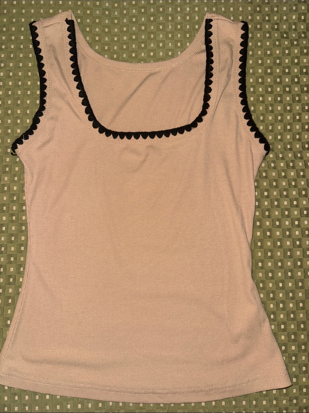 Like New, never worn tank top